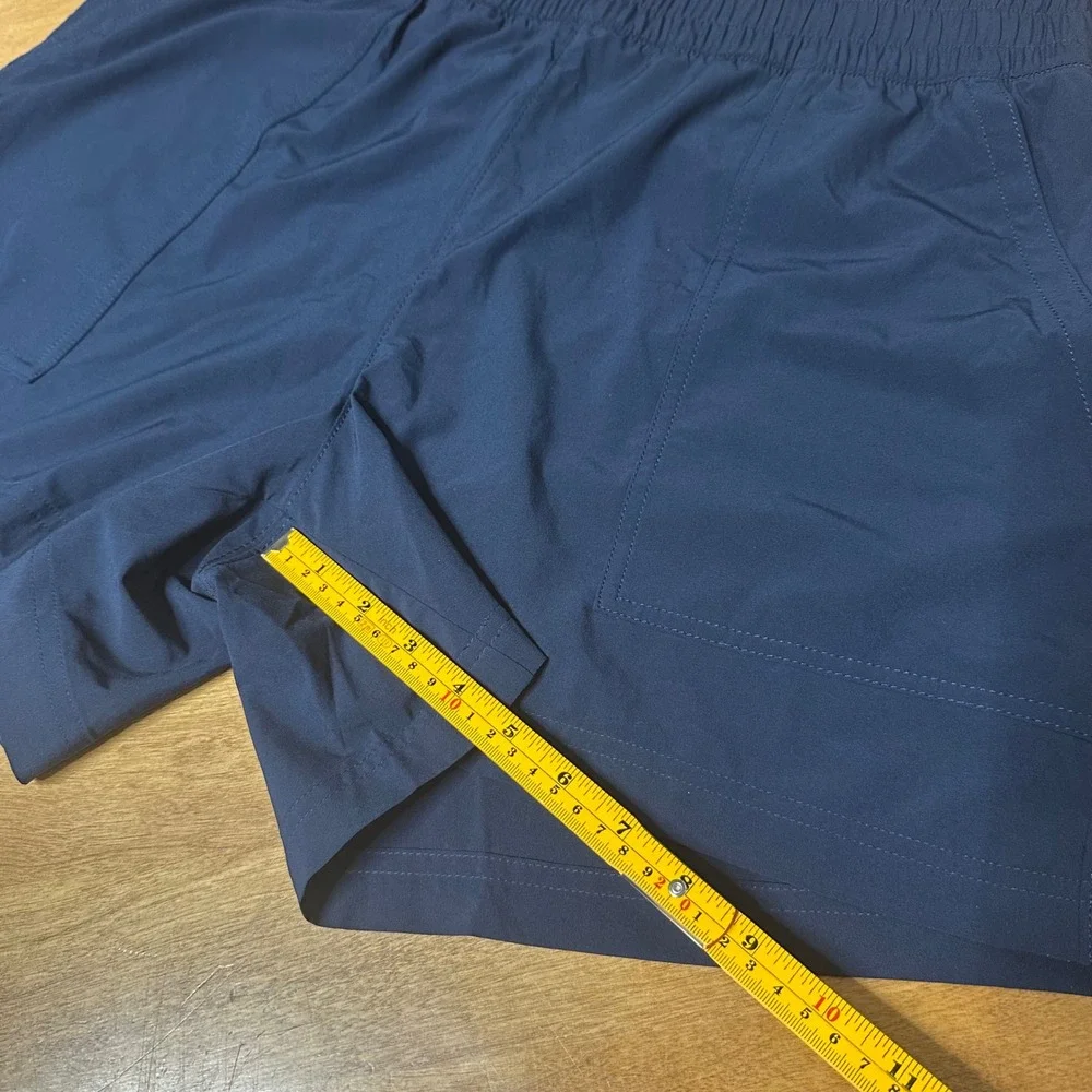 Athleta Trekkie North Shorts Women L Navy Pockets Hiking Outdoor Elastic Waist